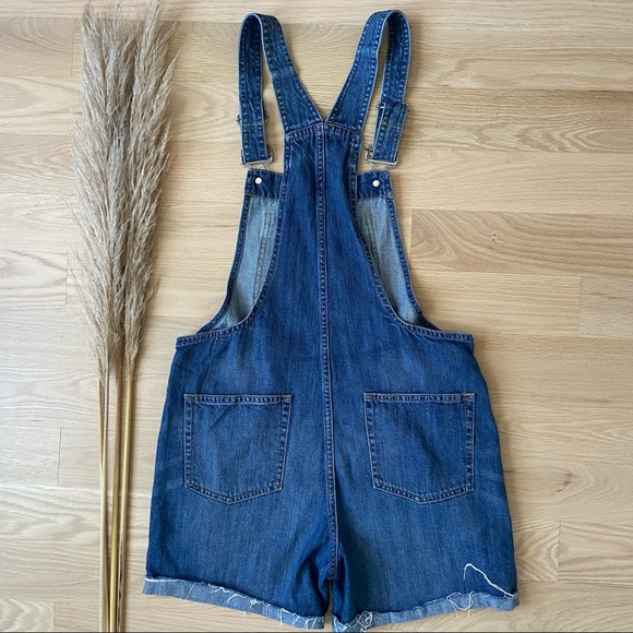 GAP Denim Overall Shorts - Picture 8 of 12